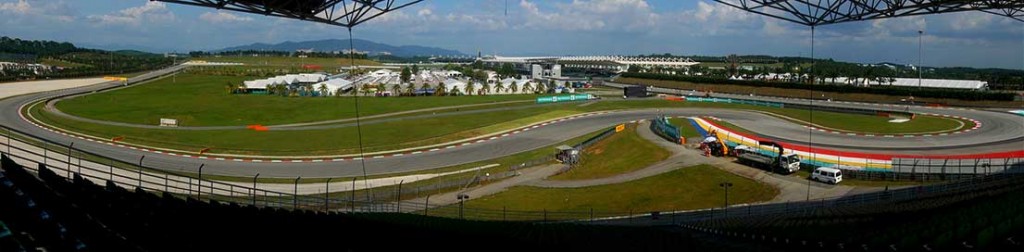 A second viewing angle across Turns 1 and 2 from K1
