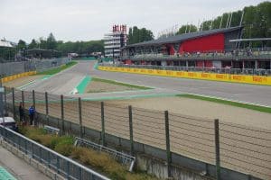 imola-grandstand-i-(left)